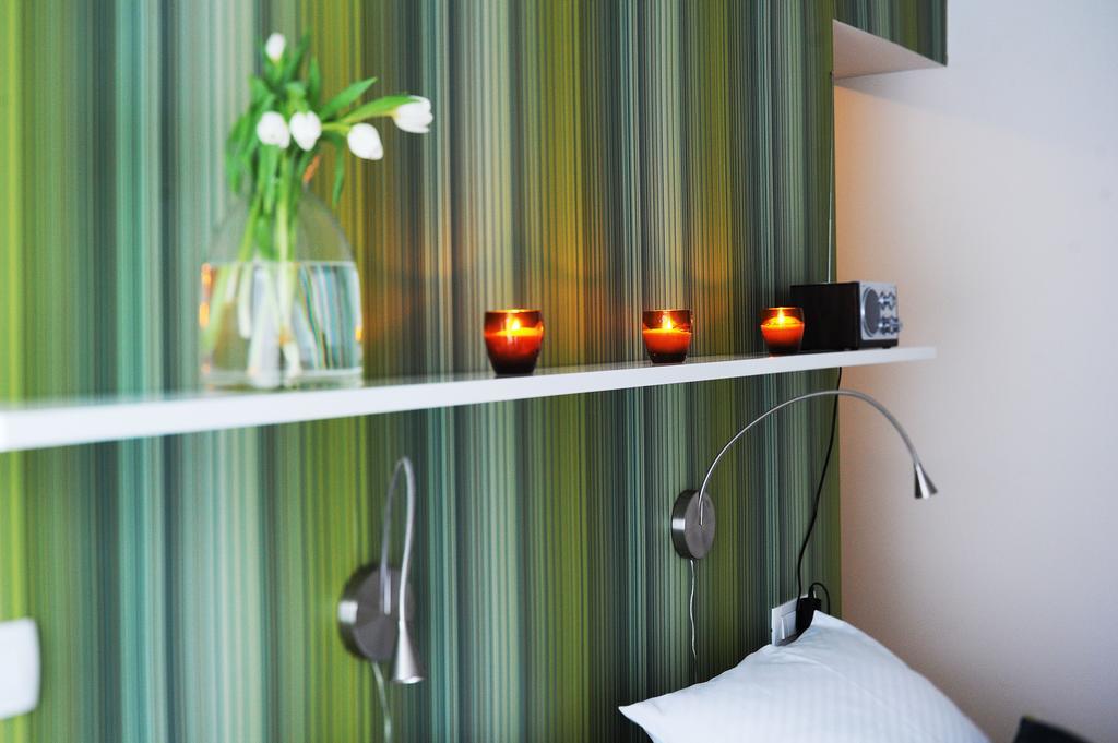 Garni Hotel Azur Ljubljana Bagian luar foto